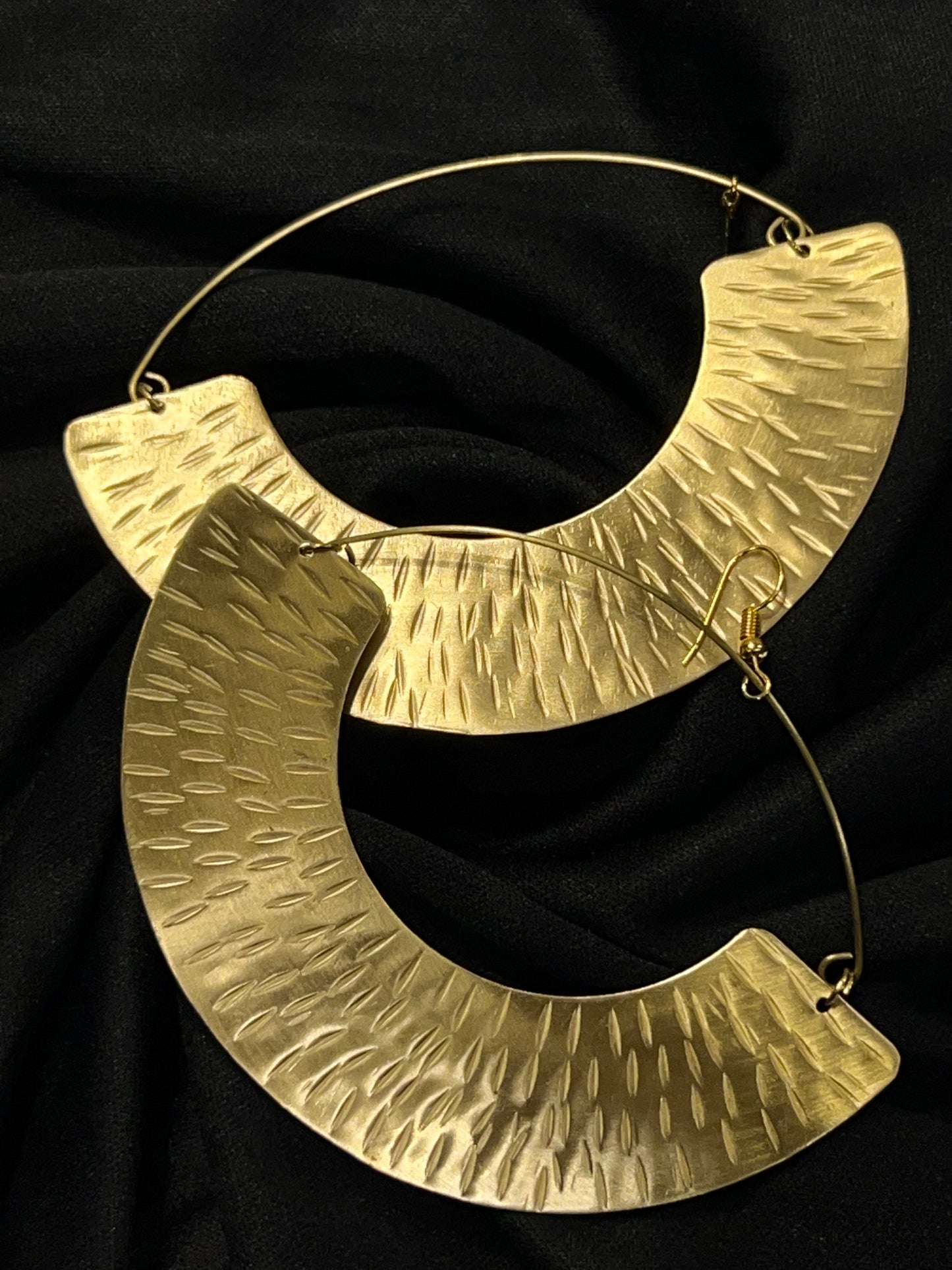 GOLDEN FAN HOOPS