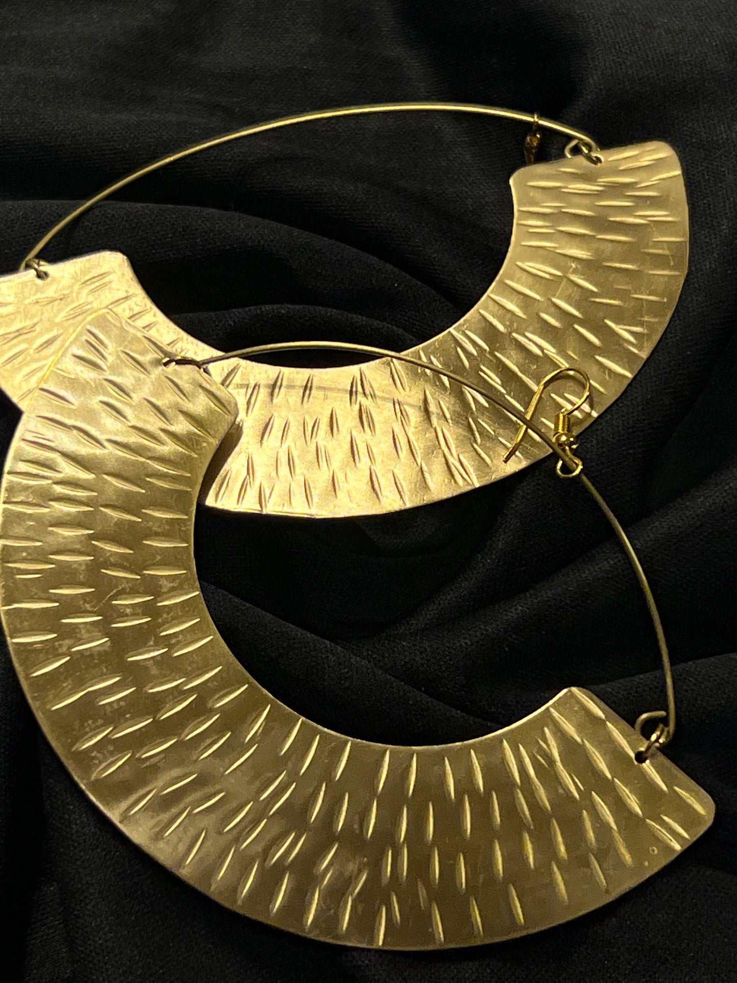 GOLDEN FAN HOOPS