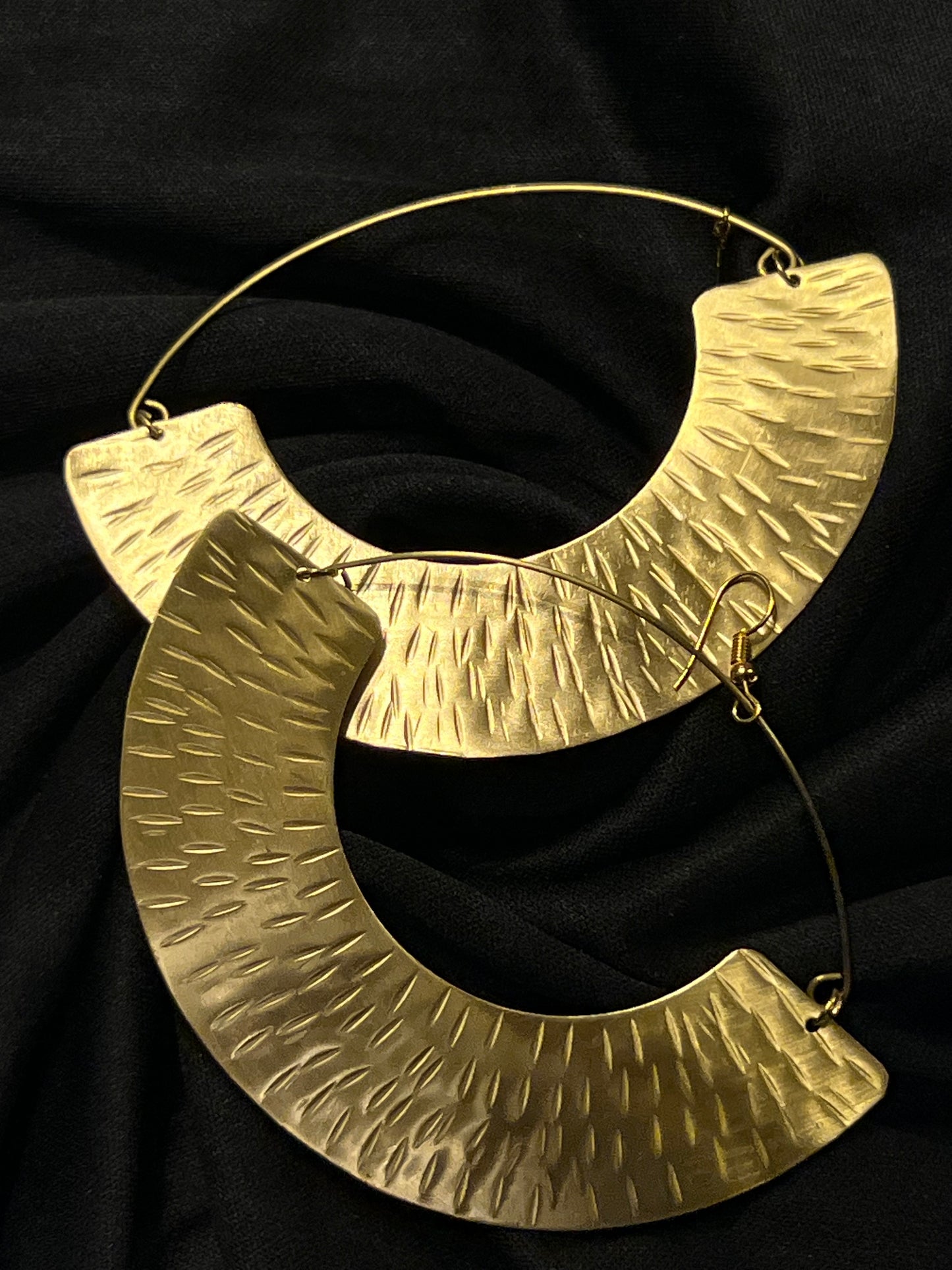 GOLDEN FAN HOOPS