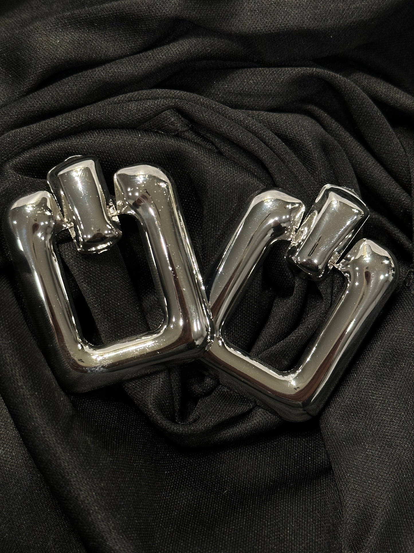 CHROME JUMBO SQUARE EARRINGS