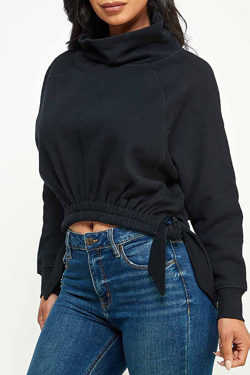 FEELING FALL FUNNEL NECK TOP