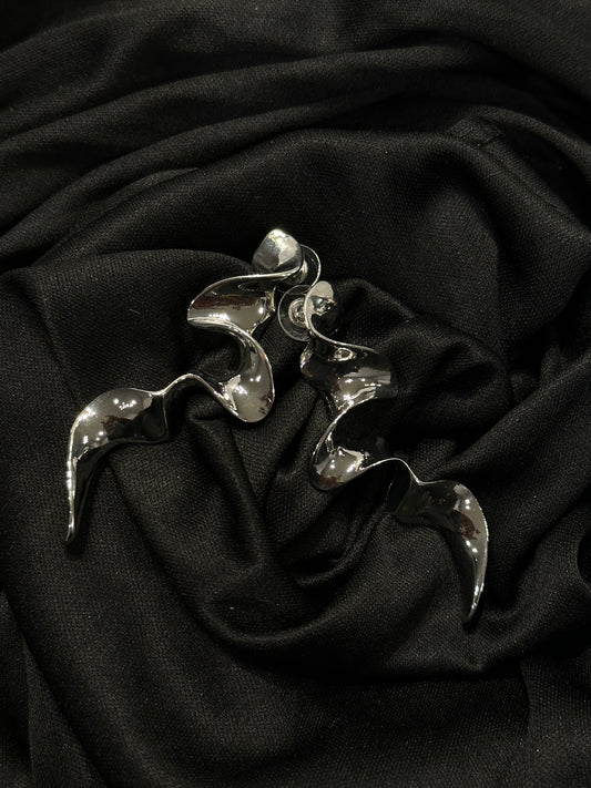 CHROME RIBBONS EARRINGS
