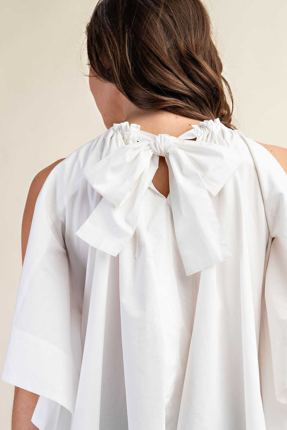 BOWING IN THE WIND SUMMER TOP-WHITE