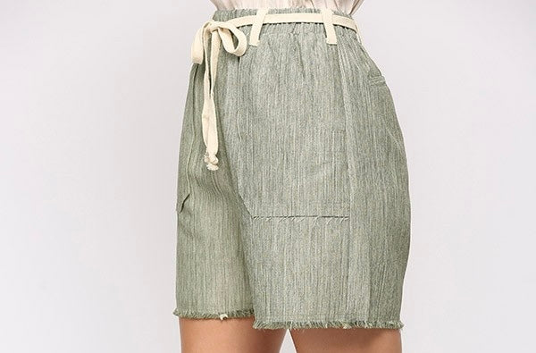 BEACHY BERMUDA SHORTS